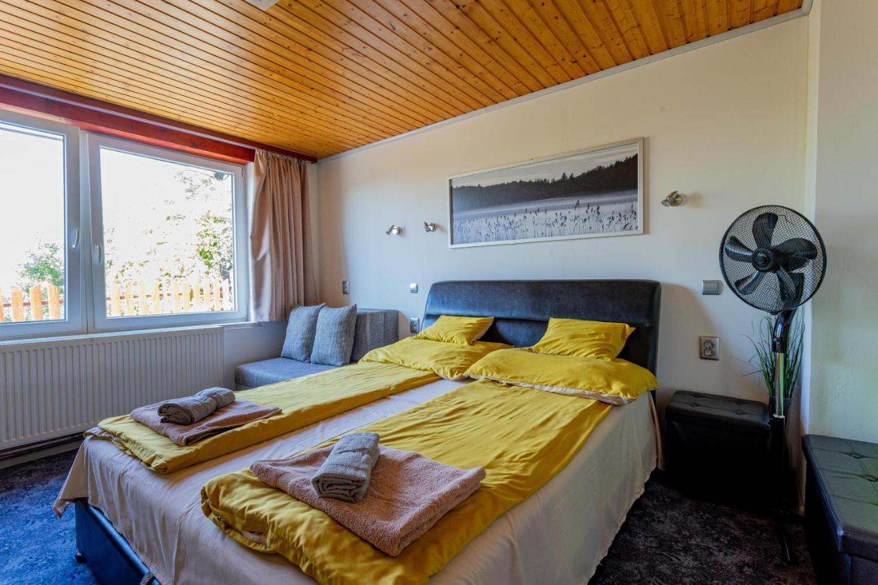 Panorama Apartmanhaz Ostřihom Exteriér fotografie