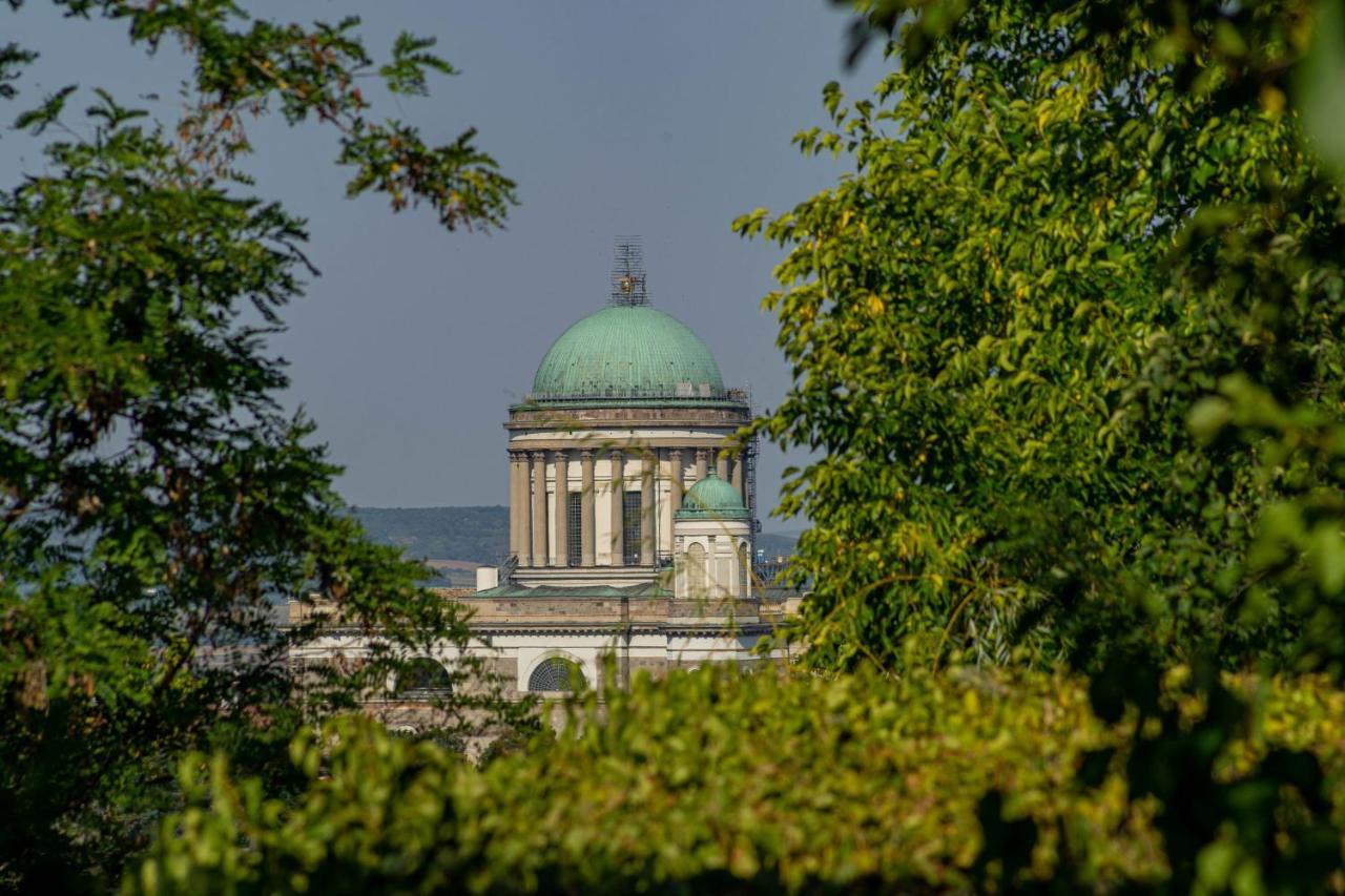 Panorama Apartmanhaz Ostřihom Exteriér fotografie